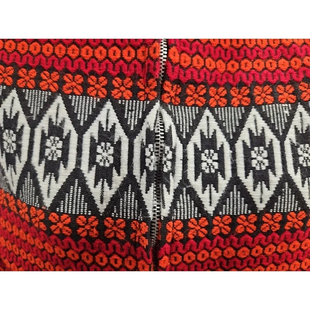 VTG Scandinavian Pattern Cape Womens Red/Blk‎ Front Metal Zip Winter Poncho